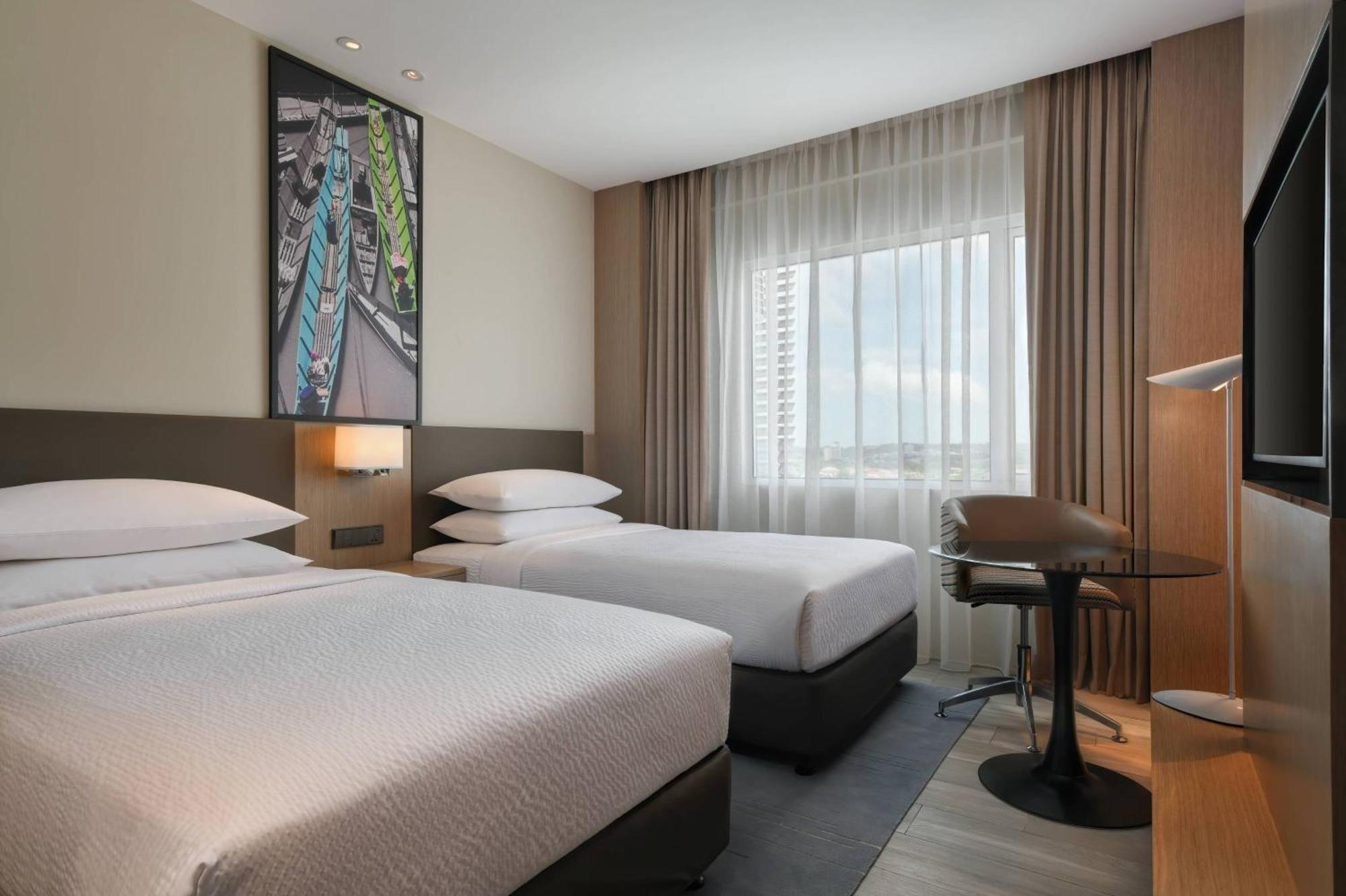 Fairfield By Marriott Bintulu Paragon Екстериор снимка